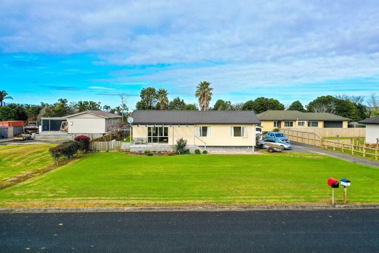 Photo of property in 12 Mylindas Road, Whakatiwai, Pokeno, 2473