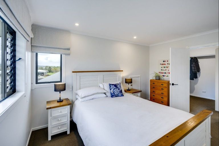 Photo of property in 8 Scarrott Road, Bay View, Napier, 4104