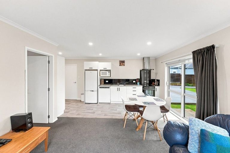 Photo of property in 80 Ngamotu Road, Spotswood, New Plymouth, 4310