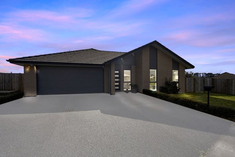 Photo of property in 2 Bragato Way, Te Kauwhata, 3710