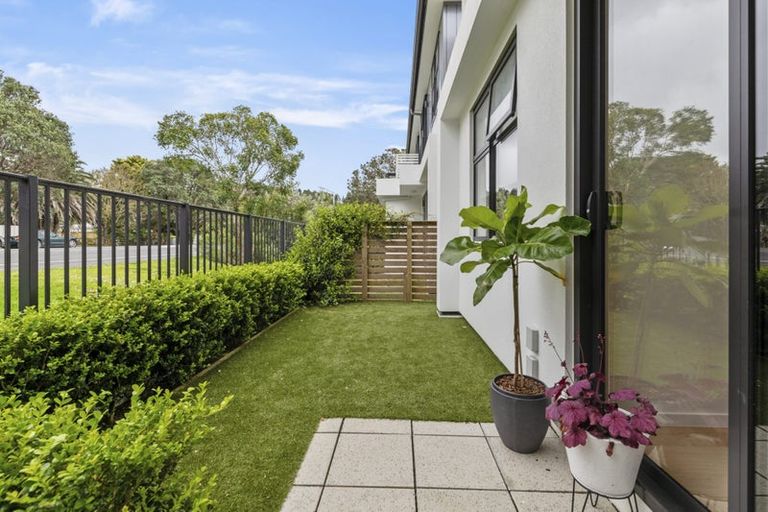 Photo of property in 5/445 Hibiscus Coast Highway, Orewa, 0931
