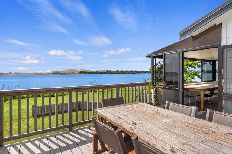 Photo of property in 43 Lincoln Street, Mangawhai Heads, Mangawhai, 0505