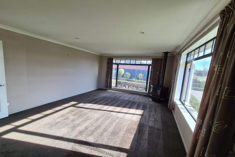 Photo of property in 49 Eaglesome Avenue, Aidanfield, Christchurch, 8025