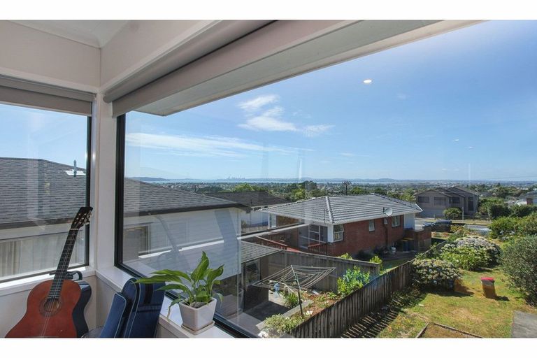 Photo of property in 162 Royal Road, Massey, Auckland, 0614