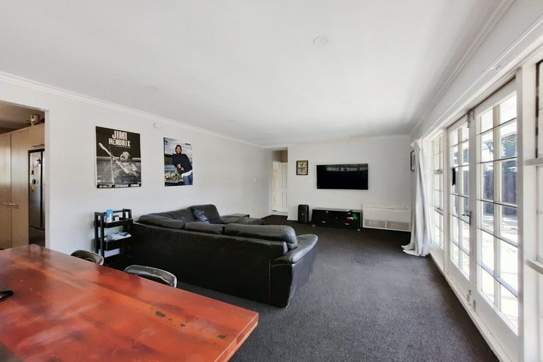 Photo of property in 70 Maidstone Road, Ilam, Christchurch, 8041