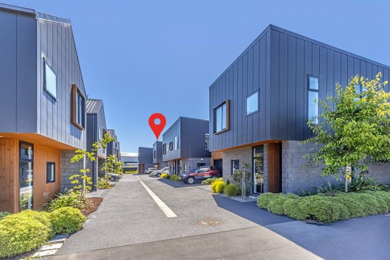 Photo of property in 9/58 Waltham Road, Sydenham, Christchurch, 8023