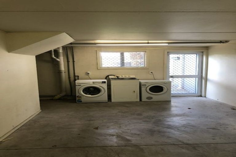 Photo of property in 2/179 Riccarton Road, Riccarton, Christchurch, 8041