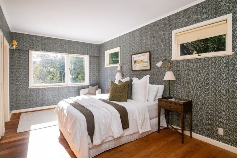 Photo of property in 3 Cobden Crescent, Bluff Hill, Napier, 4110