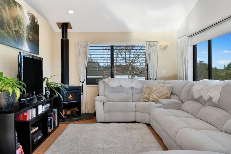 Photo of property in 6 Taylor Street, Ohauiti, Tauranga, 3112