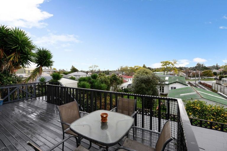 Photo of property in 35b Livingstone Avenue, Nawton, Hamilton, 3200