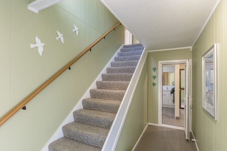 Photo of property in 10 Sunshine Avenue, Paraparaumu, 5032