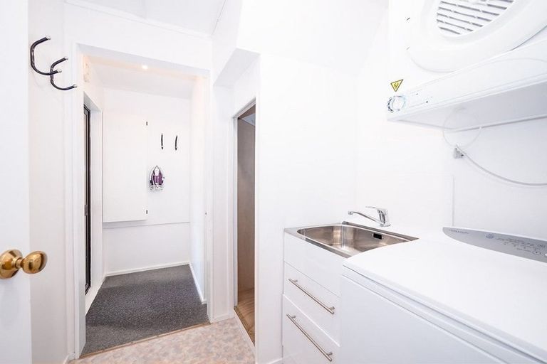 Photo of property in 15 Te Haumi Drive, Paihia, 0200