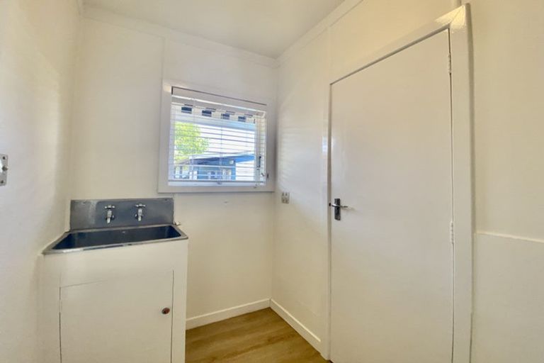 Photo of property in 38 Mcdougall Avenue, St Albans, Christchurch, 8014