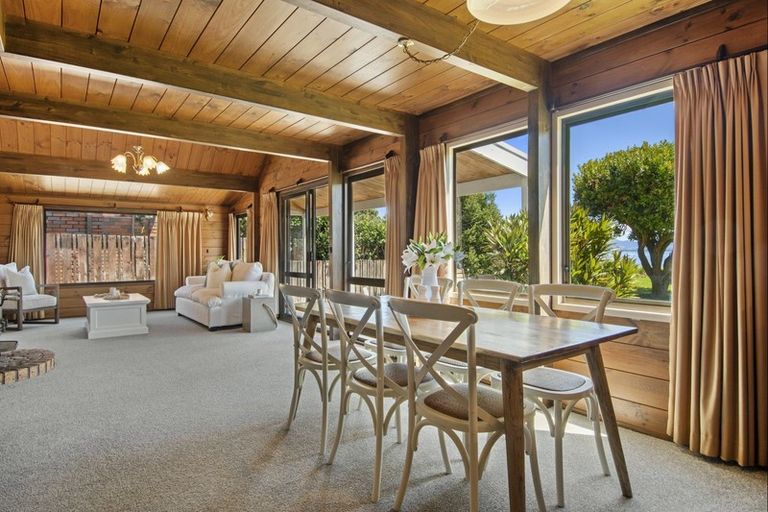 Photo of property in 30 Ruamoana Place, Omokoroa, 3114