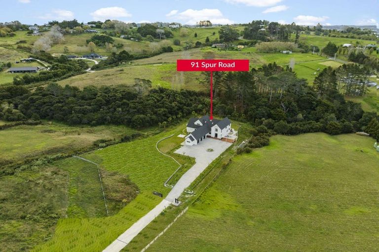 Photo of property in 91 Spur Road, Stillwater, Silverdale, 0993