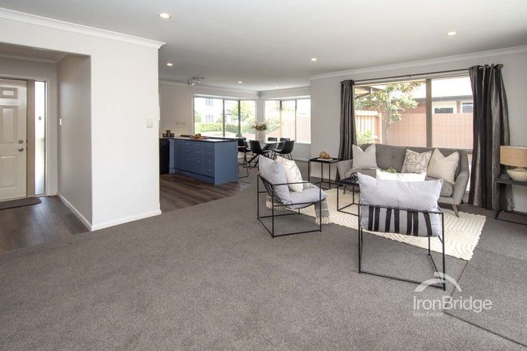 Photo of property in 6 Kohi Drive, Parklands, Christchurch, 8083