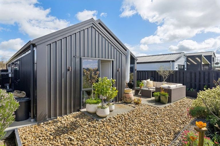 Photo of property in 32 Pourewa Street, Te Kauwhata, 3710