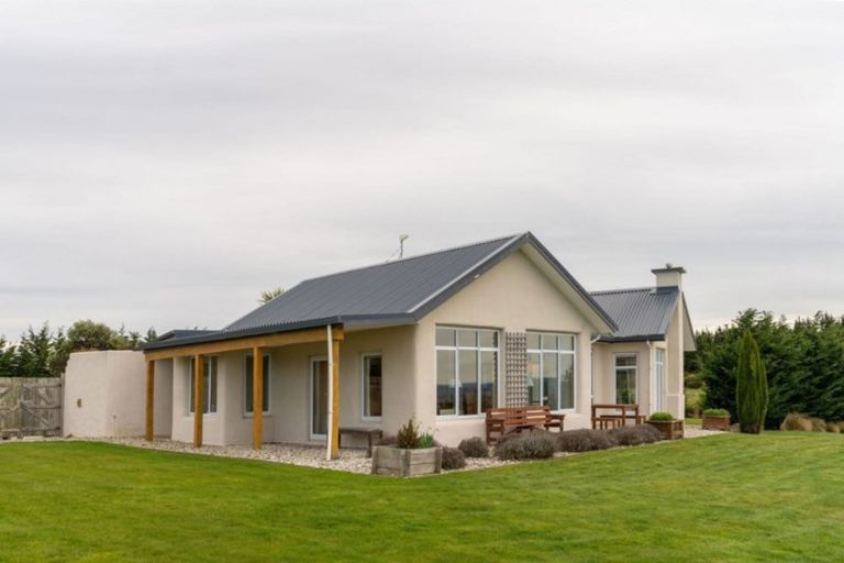 Photo of property in 176 Gunn Road, Warepa, Balclutha, 9273