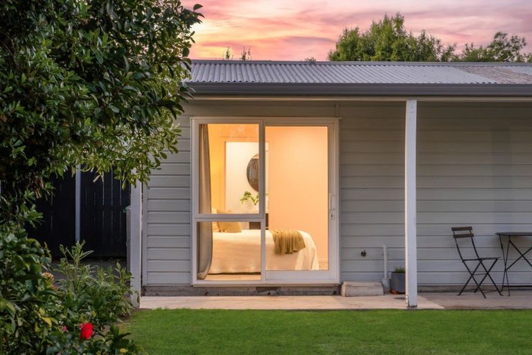 Photo of property in 1002 Fitzroy Avenue, Mahora, Hastings, 4120