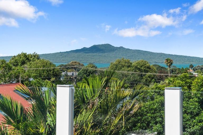 Photo of property in 21 St Aubyn Street, Devonport, Auckland, 0624