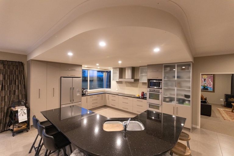 Photo of property in 1541 Rongotea Road, Kairanga, Palmerston North, 4475