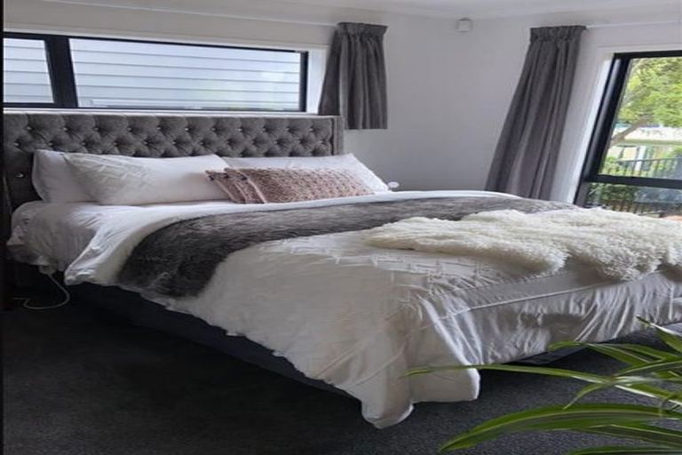 Photo of property in 5a Kotare Street, Hilltop, Taupo, 3330