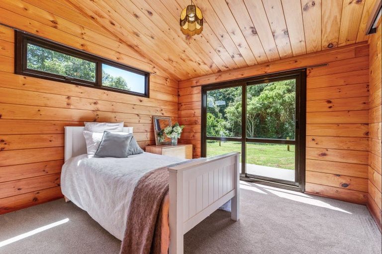 Photo of property in 277 North Manakau Road, Manakau, Levin, 5573