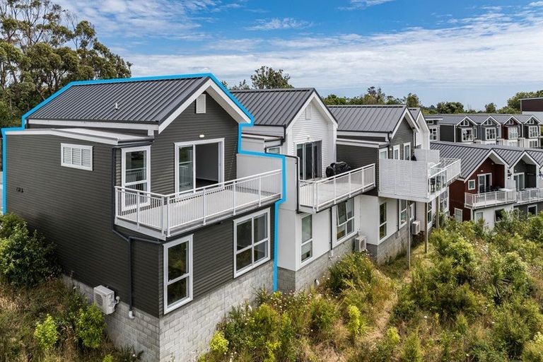 Photo of property in 18 Kopua Place, Whitby, Porirua, 5024