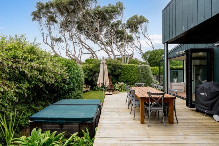 Photo of property in 17 Sulisker Street, Karitane, Waikouaiti, 9471