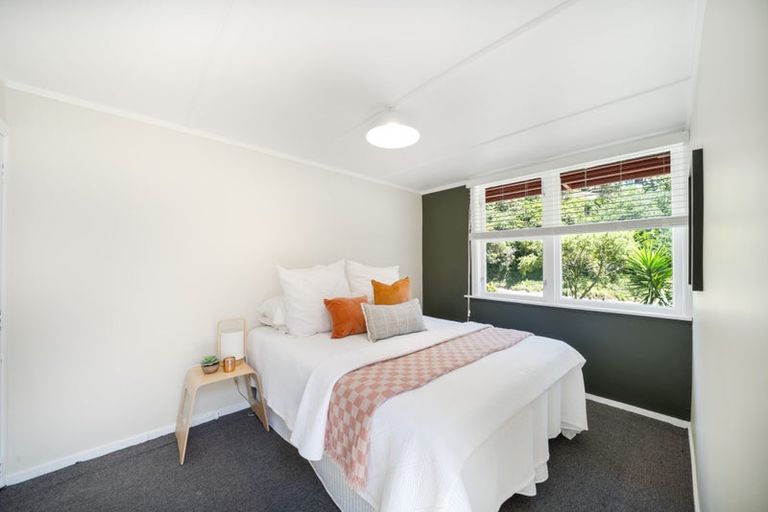 Photo of property in 124a Middleton Road, Churton Park, Wellington, 6037