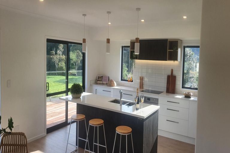 Photo of property in 3 Bosuns Way, Haruru, 0204