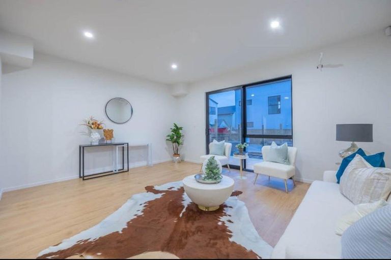 Photo of property in 68 Minhas Road, Papakura, 2110