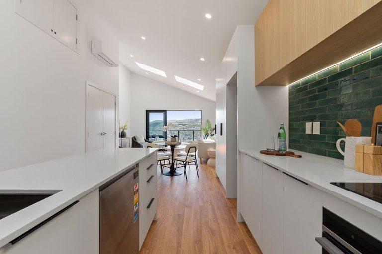 Photo of property in 27 Westhaven Drive, Tawa, Wellington, 5028