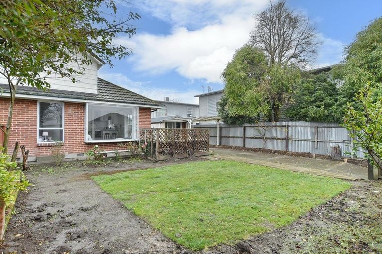 Photo of property in 27a Elizabeth Street, Riccarton, Christchurch, 8041