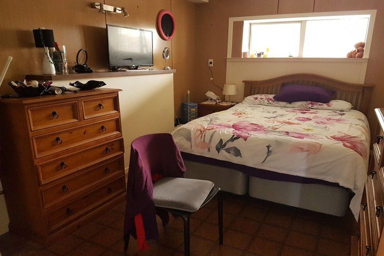 Photo of property in 2 Shepherds Road, Papakura, 2110