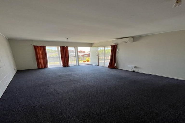 Photo of property in 1 Ihaka Place, Papatoetoe, Auckland, 2104