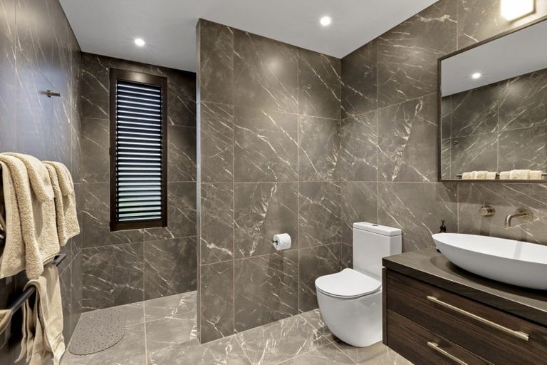 Photo of property in Millbrook Resort, 2 Dalgleish Lane, Arrowtown, 9371