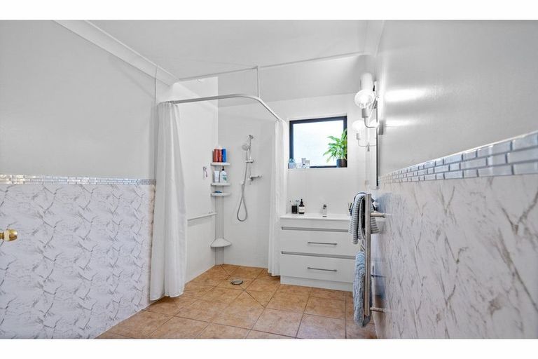 Photo of property in 89 Matua Road, Otatara, Invercargill, 9879