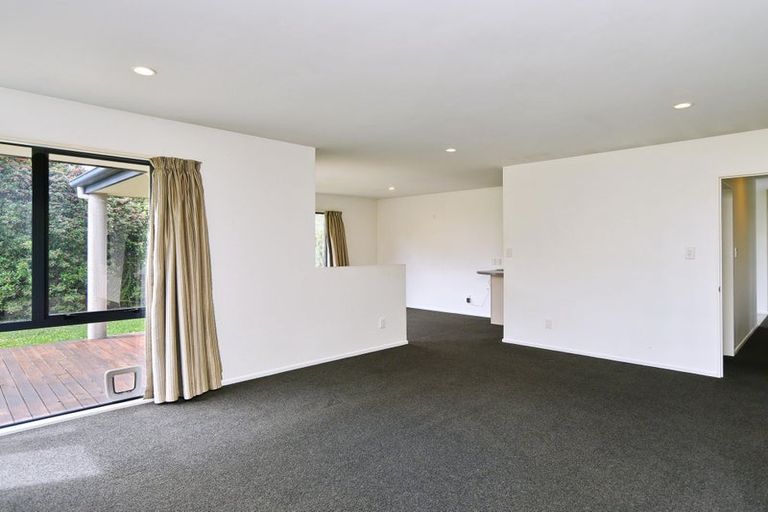 Photo of property in 137 Kotuku Crescent, Woolston, Christchurch, 8023