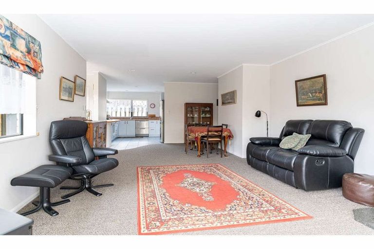 Photo of property in 23a Fairway Drive, Kerikeri, 0230