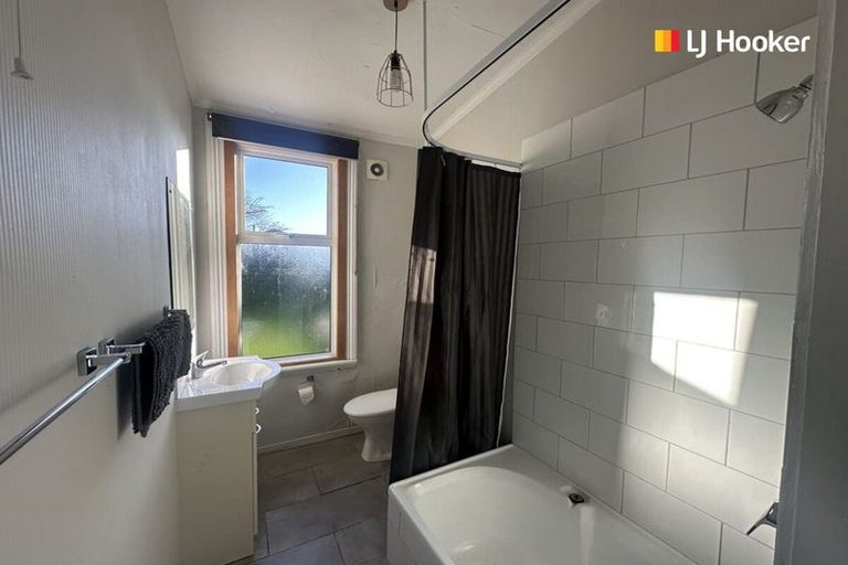 Photo of property in 61 Fitzroy Street, Caversham, Dunedin, 9012