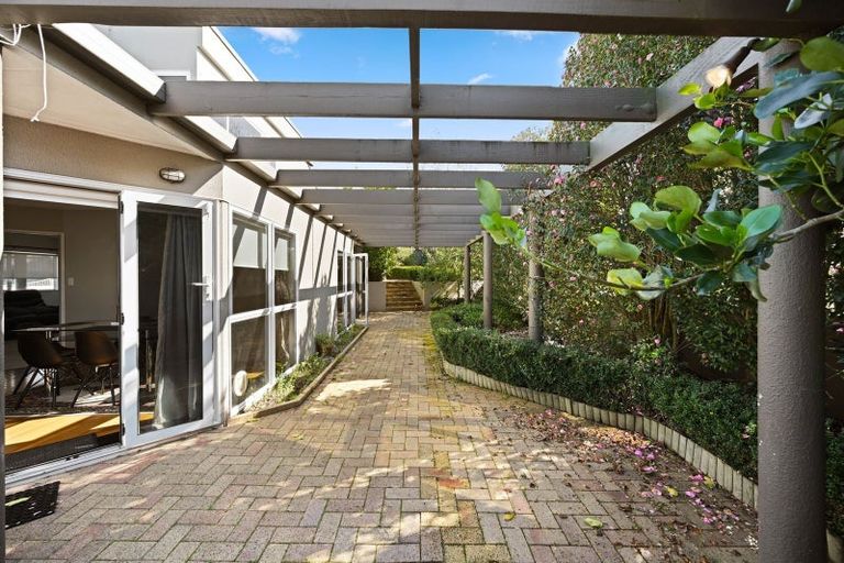 Photo of property in 3 Munro Place, Flagstaff, Hamilton, 3210