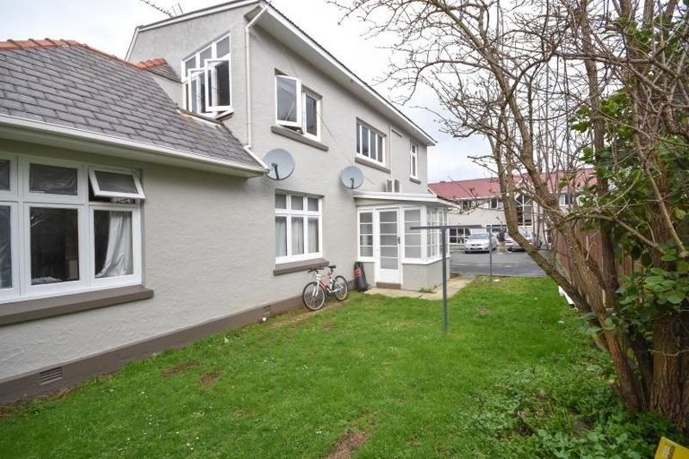 Photo of property in 18m Forth Street, North Dunedin, Dunedin, 9016