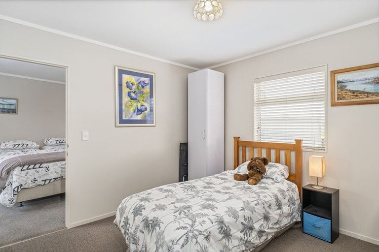 Photo of property in 19 Carina Way, Whitianga, 3510