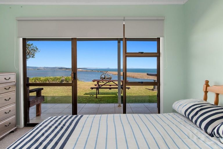 Photo of property in 19 Te Awhe Road, Maketu, Paengaroa, 3189