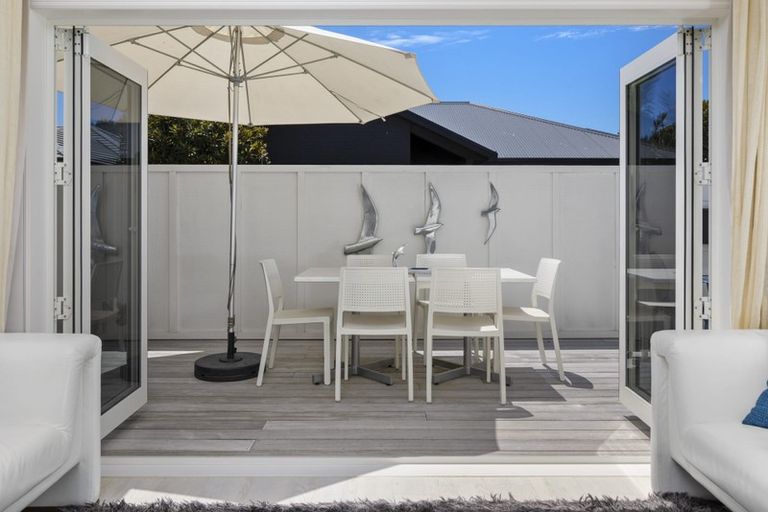 Photo of property in 6 Pebble Beach Way, Papamoa Beach, Papamoa, 3118