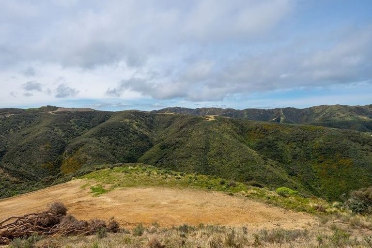 Photo of property in 178 Noel Ashton Way, Makara, Wellington, 6972