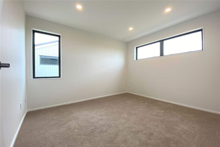 Photo of property in 14 Possum Lane, Hobsonville, Auckland, 0616