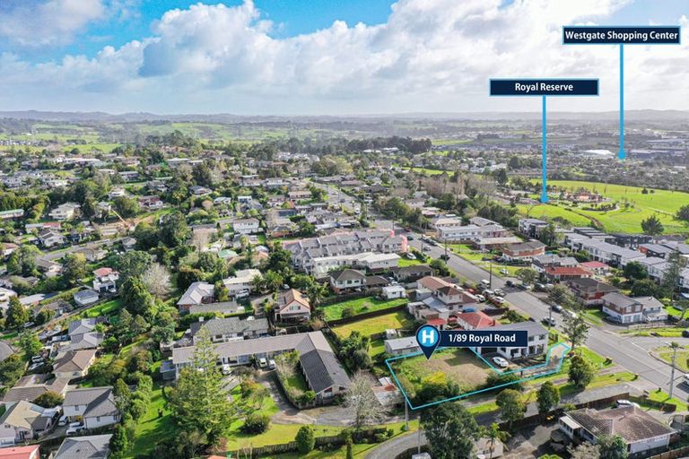 Photo of property in 1/89 Royal Road, Massey, Auckland, 0614