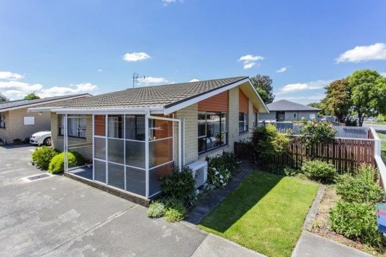 Photo of property in 60a Blackett Street, Rangiora, 7400